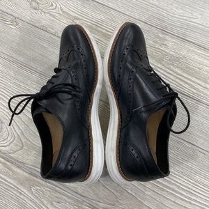 Cole Haan Original Grand Black Wingtip Lace-up Oxfords - sz 7.5
